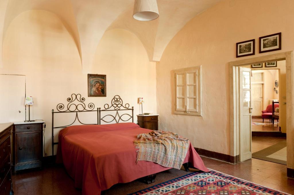 Castello Di Rocca Grimalda Guest House Room photo