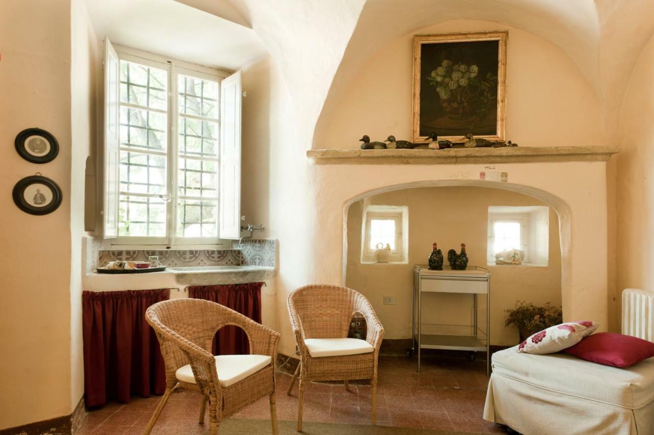 Castello Di Rocca Grimalda Guest House Exterior photo