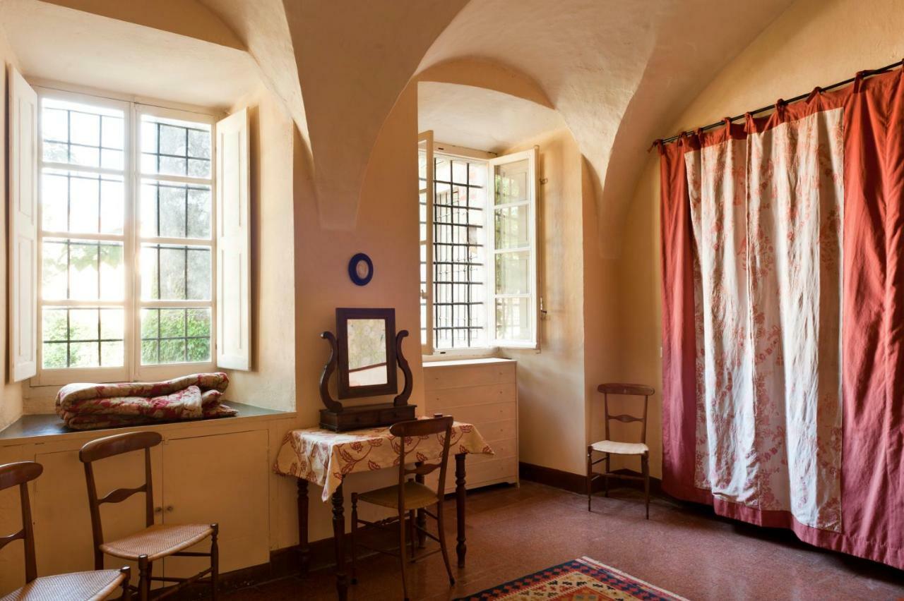 Castello Di Rocca Grimalda Guest House Exterior photo